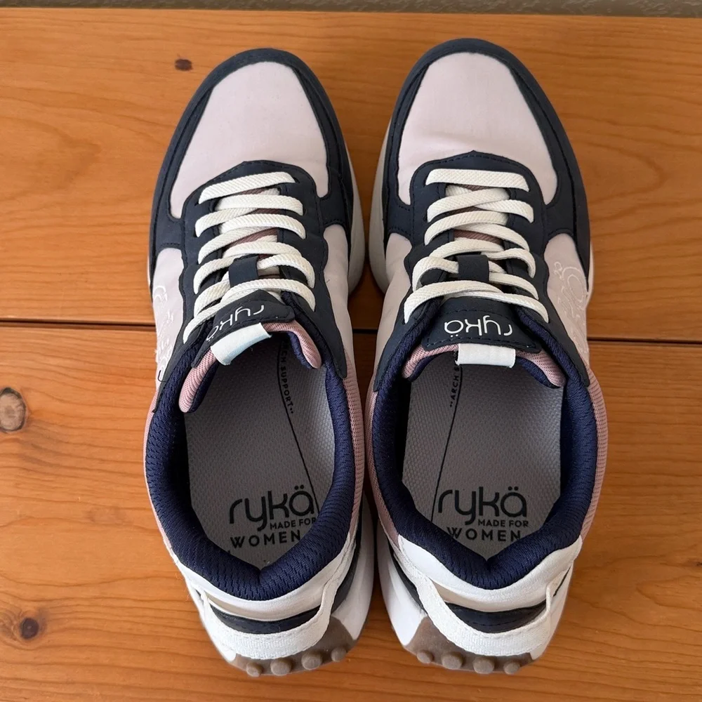 Ryka Athletic Shoes in Light Pink and Dark Blue - Picture 4 of 8